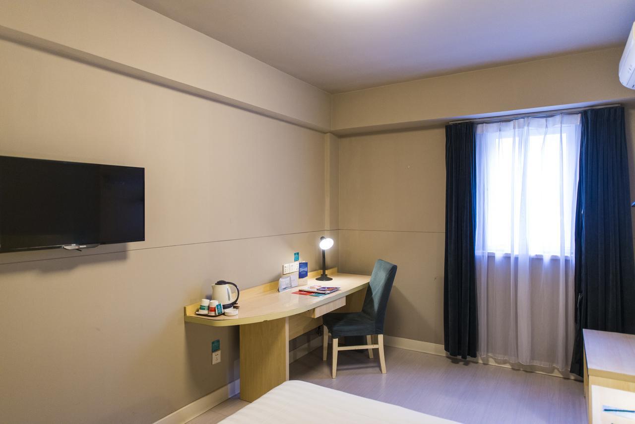 Bestay Hotel Express Shenyang Imperial Palace Huaiyuanmen Subway Station ภายนอก รูปภาพ