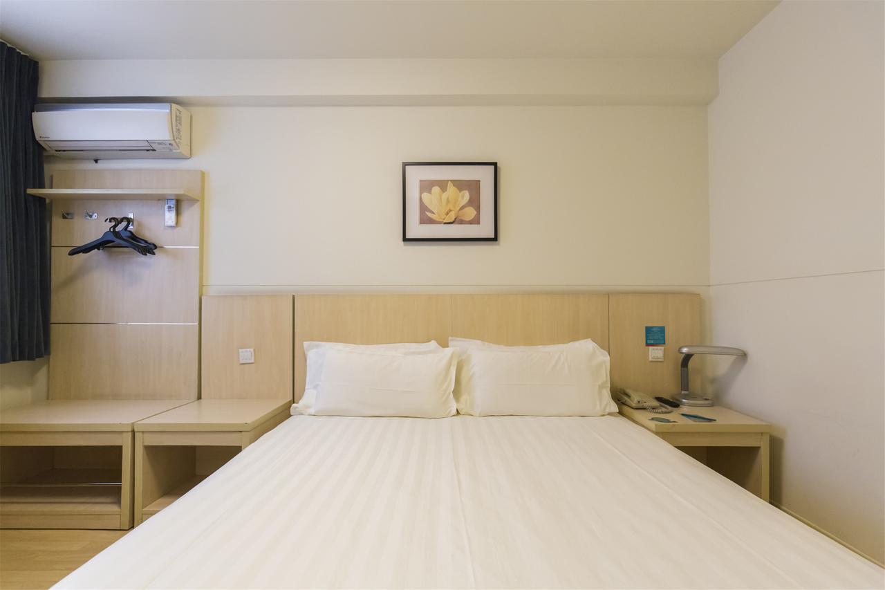 Bestay Hotel Express Shenyang Imperial Palace Huaiyuanmen Subway Station ภายนอก รูปภาพ