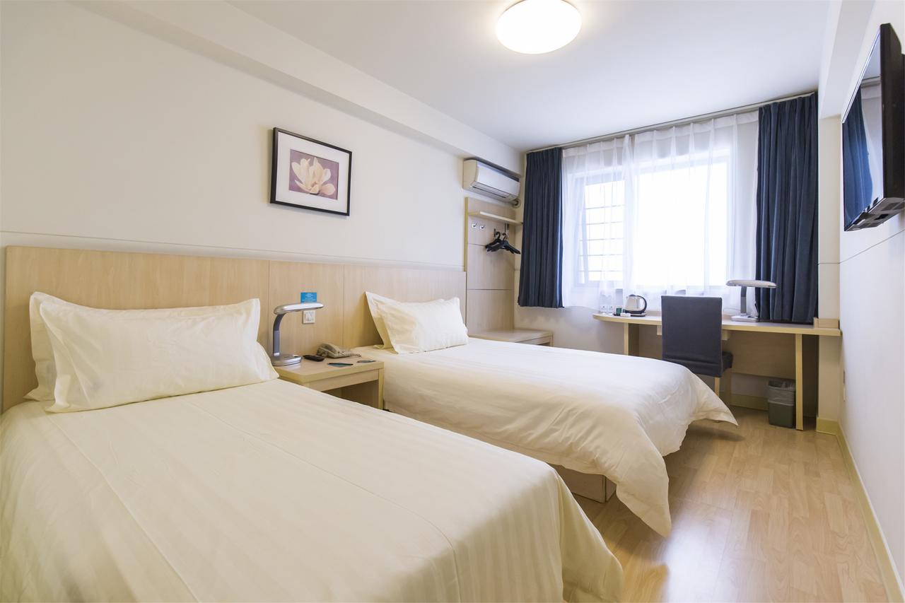 Bestay Hotel Express Shenyang Imperial Palace Huaiyuanmen Subway Station ภายนอก รูปภาพ