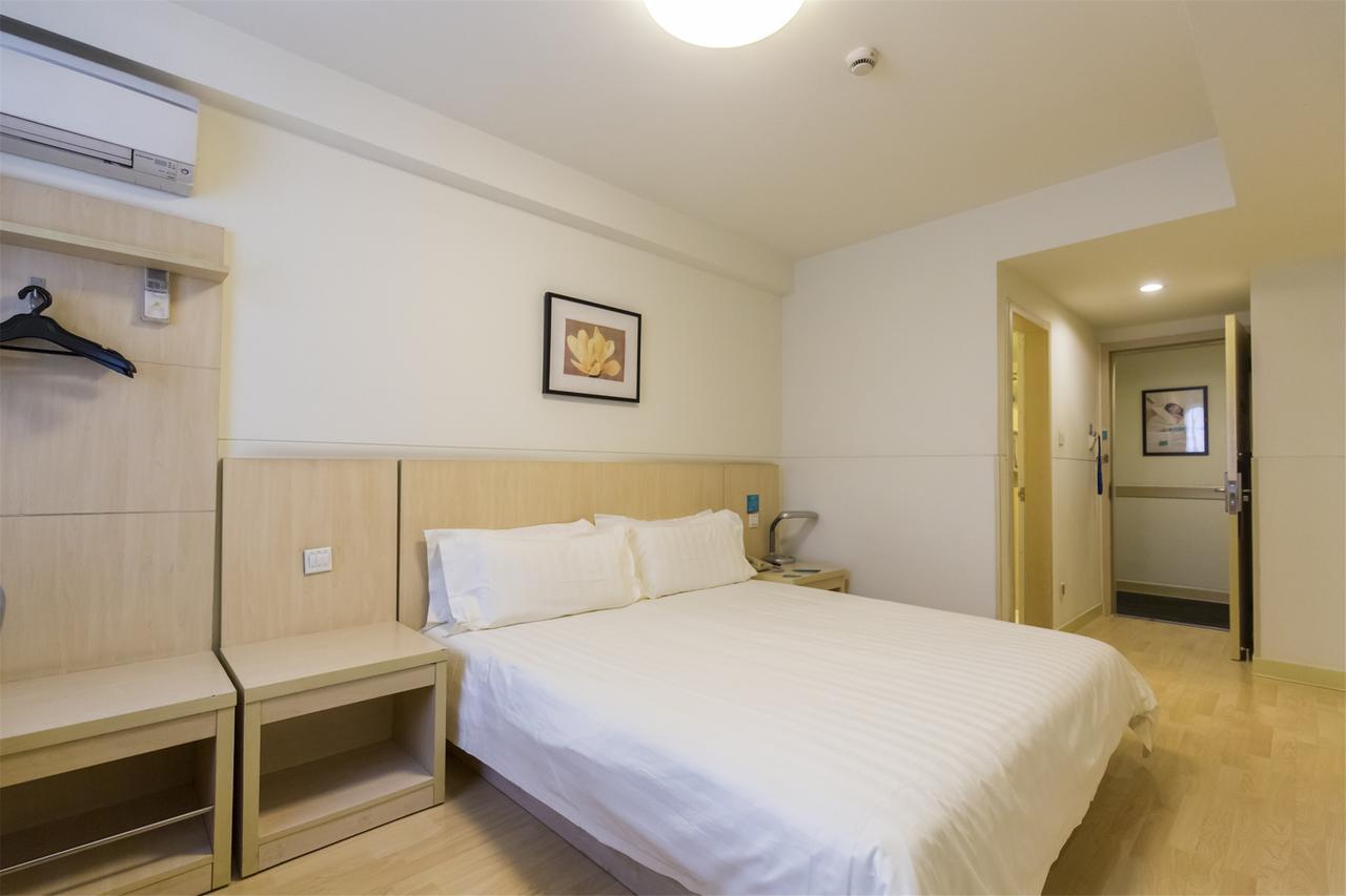 Bestay Hotel Express Shenyang Imperial Palace Huaiyuanmen Subway Station ภายนอก รูปภาพ